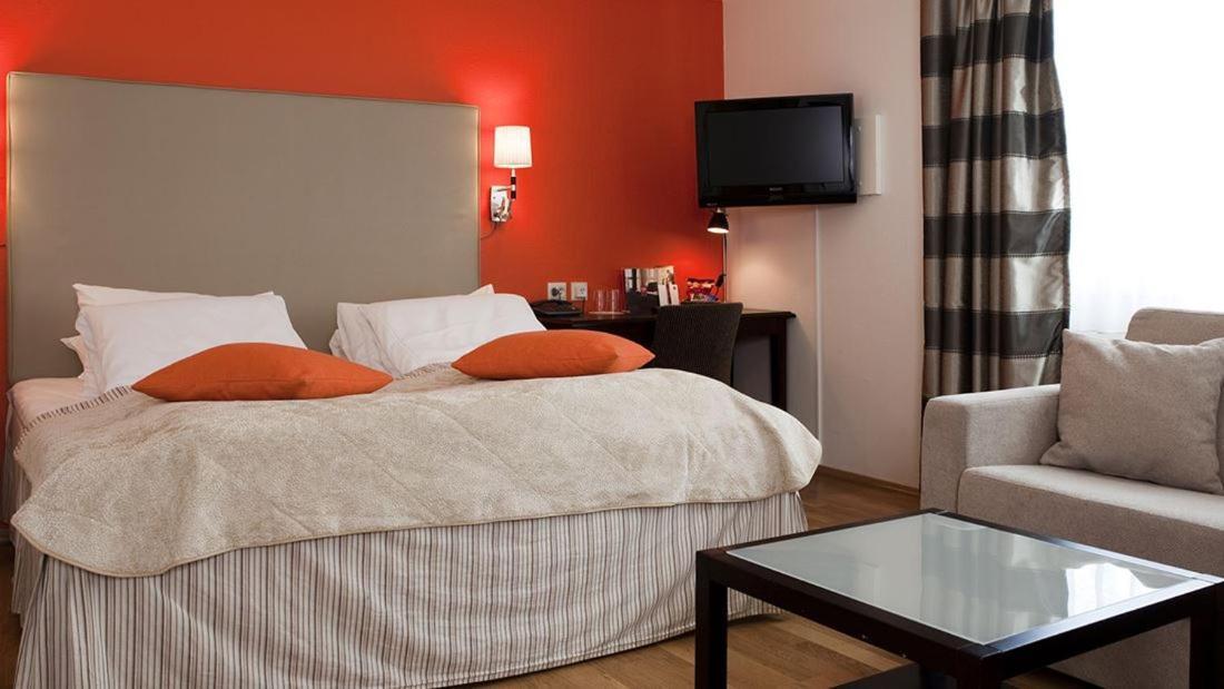 Thon Hotel Linne Осло Экстерьер фото