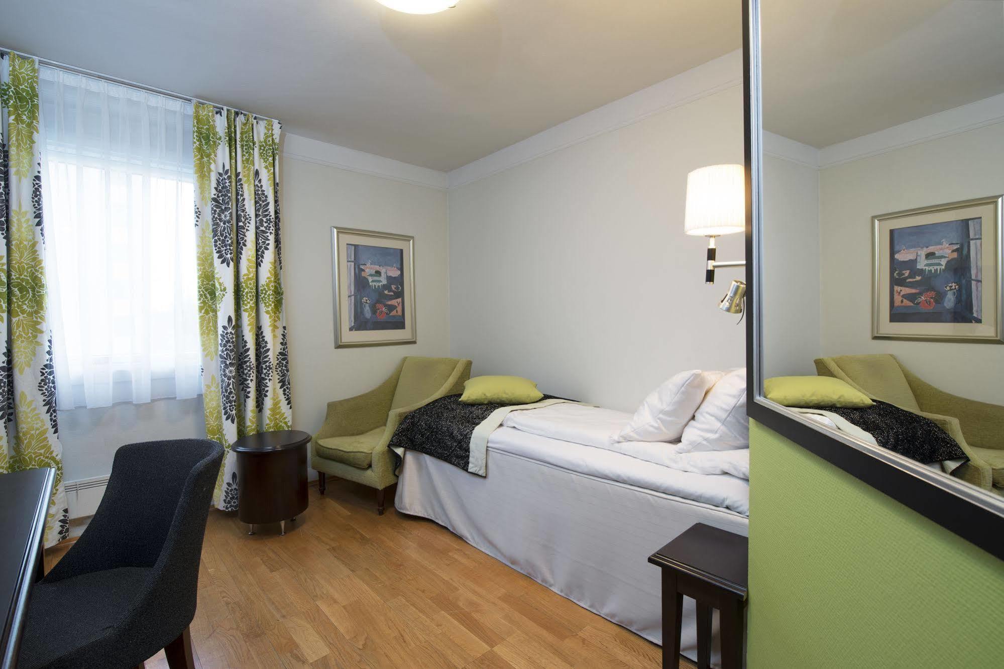 Thon Hotel Linne Осло Экстерьер фото